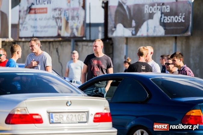 Zdjęcie w galerii na portalu naszraciborz.pl: Zlot miłośnik&oacute;w samochod&oacute;w marki BMW przy Kościuszki wiadomości z regionu