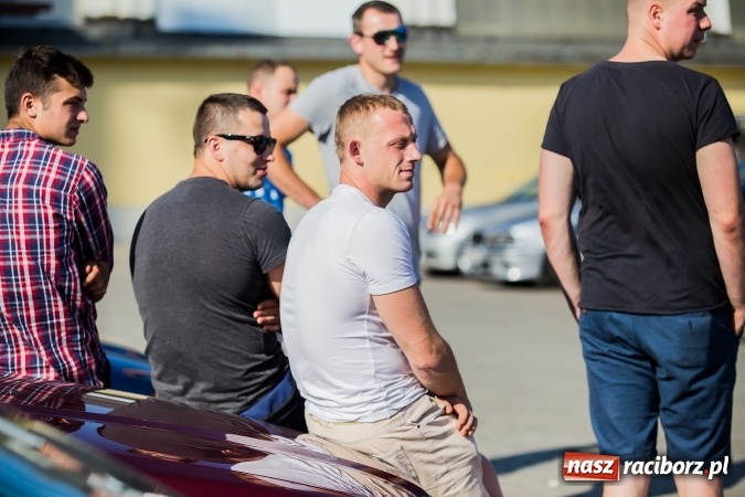 Zdjęcie w galerii na portalu naszraciborz.pl: Zlot miłośnik&oacute;w samochod&oacute;w marki BMW przy Kościuszki wiadomości z regionu