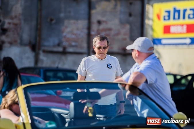 Zdjęcie w galerii na portalu naszraciborz.pl: Zlot miłośnik&oacute;w samochod&oacute;w marki BMW przy Kościuszki wiadomości z regionu