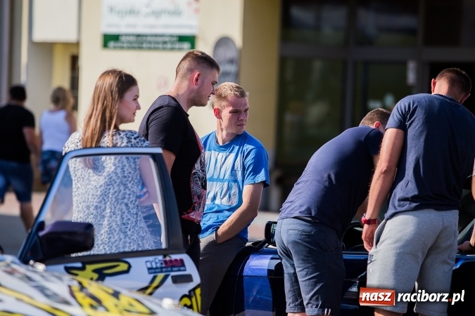 Zdjęcie w galerii na portalu naszraciborz.pl: Zlot miłośnik&oacute;w samochod&oacute;w marki BMW przy Kościuszki wiadomości z regionu