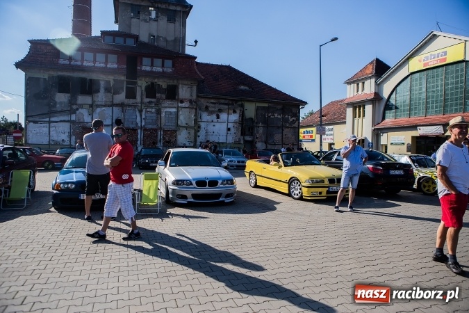 Zdjęcie w galerii na portalu naszraciborz.pl: Zlot miłośnik&oacute;w samochod&oacute;w marki BMW przy Kościuszki wiadomości z regionu