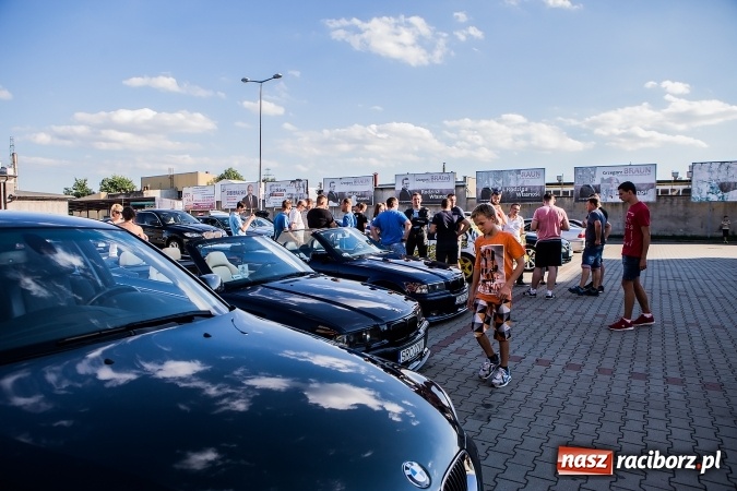 Zdjęcie w galerii na portalu naszraciborz.pl: Zlot miłośnik&oacute;w samochod&oacute;w marki BMW przy Kościuszki wiadomości z regionu