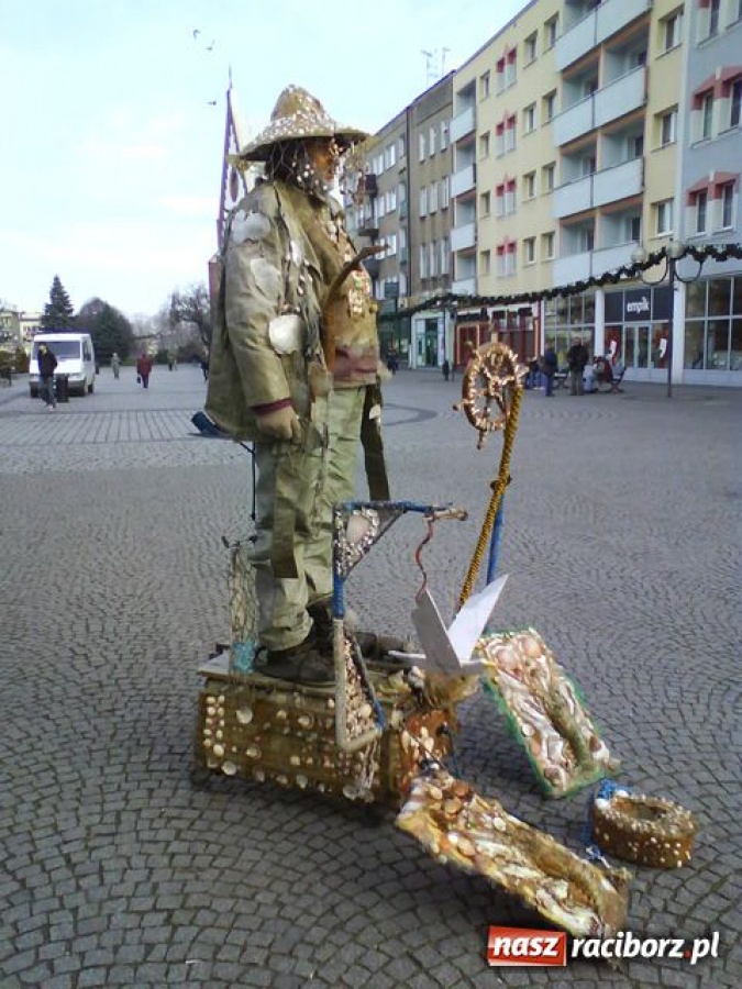 Zdjęcie w galerii na portalu naszraciborz.pl: Jańcio Wodnik zgarnął stówkę wiadomości z regionu