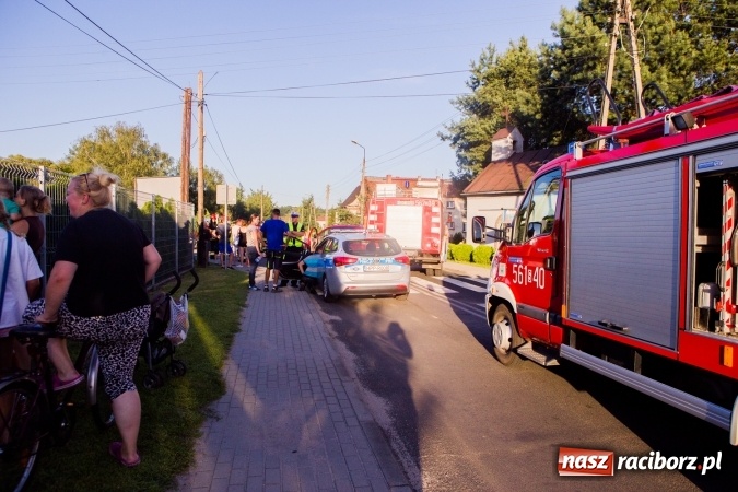 Zdjęcie w galerii na portalu naszraciborz.pl: W Górkach Śląskich motocyklista zderzył się z samochodem osobowym wiadomości z regionu