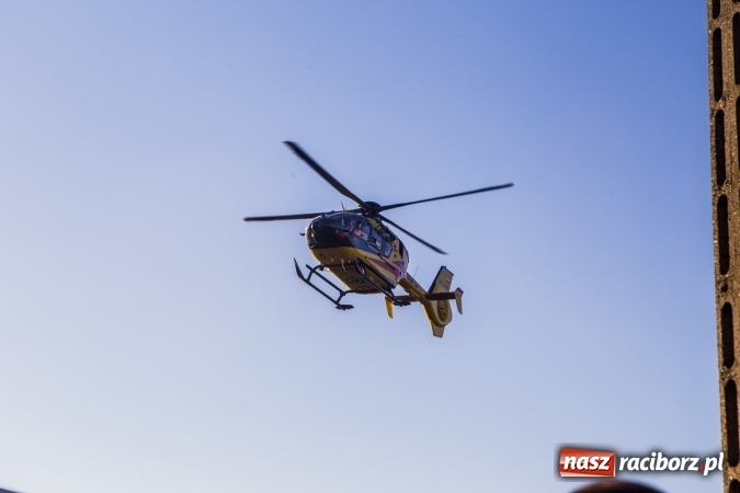 Zdjęcie w galerii na portalu naszraciborz.pl: W Górkach Śląskich motocyklista zderzył się z samochodem osobowym wiadomości z regionu