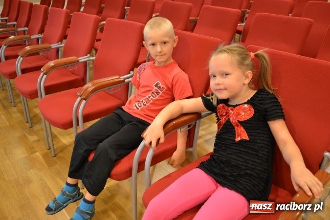 Zdjęcie w galerii na portalu naszraciborz.pl: Letnia Akcja Zamkowe Zuchy 2016 ruszyła na zamku  wiadomości z regionu