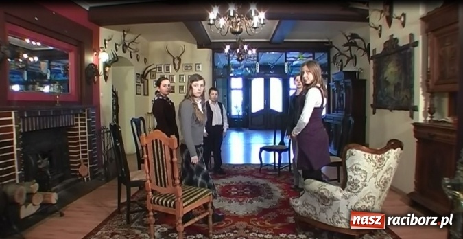 Zdjęcie w galerii na portalu naszraciborz.pl: Letnia Akcja Zamkowe Zuchy 2016 ruszyła na zamku  wiadomości z regionu