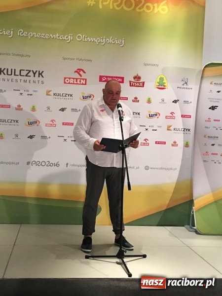 Zdjęcie w galerii na portalu naszraciborz.pl: Zapaśnicy stylu wolnego złożyli olimpijską przysięgę wiadomości z regionu