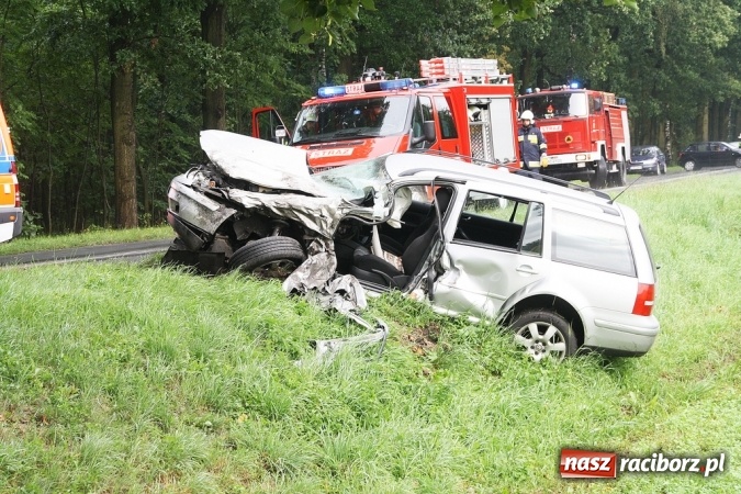 Zdjęcie w galerii na portalu naszraciborz.pl: Wypadek na granicy Raciborza i Kornowaca. Zderzyły się cztery samochody! wiadomości z regionu