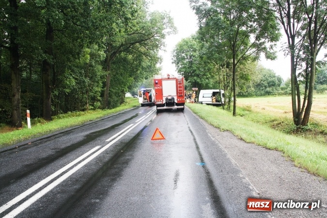 Zdjęcie w galerii na portalu naszraciborz.pl: Wypadek na granicy Raciborza i Kornowaca. Zderzyły się cztery samochody! wiadomości z regionu