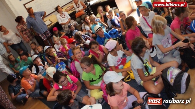 Zdjęcie w galerii na portalu naszraciborz.pl: Lato z Biblioteką - uczestnicy odwiedzili Studio Filmów Rysunkowych w Bielsku-Białej wiadomości z regionu