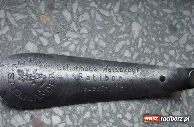 Zdjęcie w galerii na portalu naszraciborz.pl: Raciborski misz-masz z aukcji wiadomości z regionu