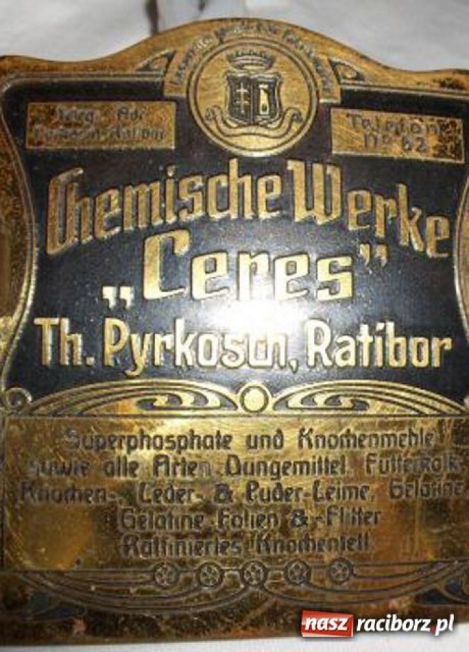 Zdjęcie w galerii na portalu naszraciborz.pl: Raciborski misz-masz z aukcji wiadomości z regionu