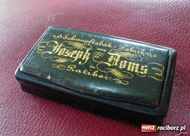 Zdjęcie w galerii na portalu naszraciborz.pl: Raciborski misz-masz z aukcji wiadomości z regionu