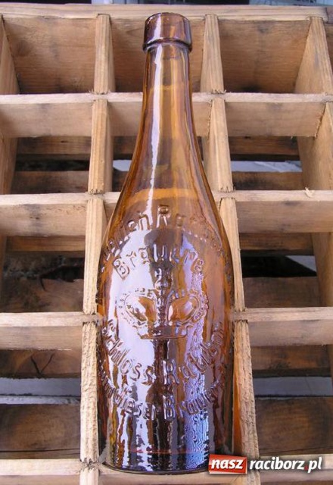 Zdjęcie w galerii na portalu naszraciborz.pl: Raciborski misz-masz z aukcji wiadomości z regionu