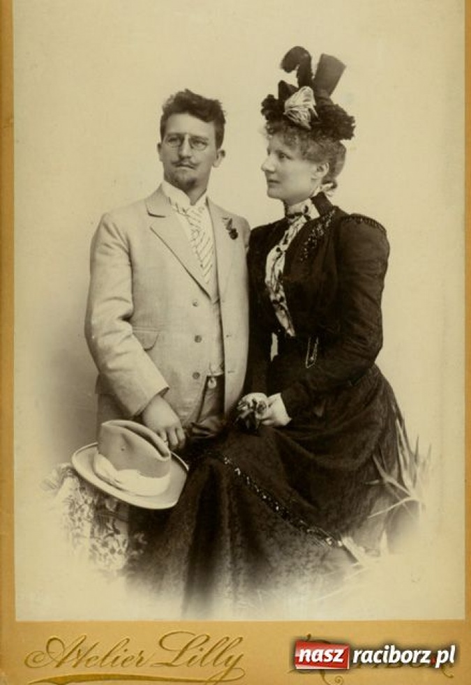 Zdjęcie w galerii na portalu naszraciborz.pl: Raciborski misz-masz z aukcji wiadomości z regionu