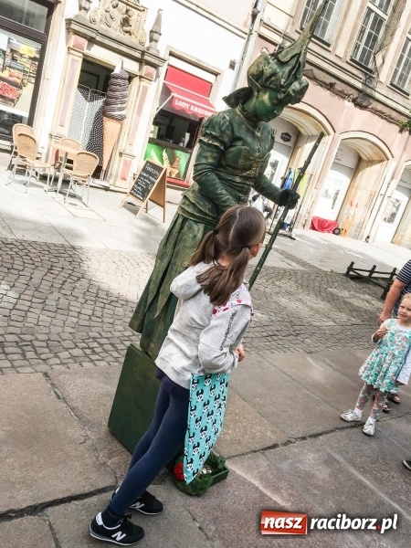 Zdjęcie w galerii na portalu naszraciborz.pl: Street Art Masters z Raciborza na Drodze Królewskiej w Gdańsku wiadomości z regionu