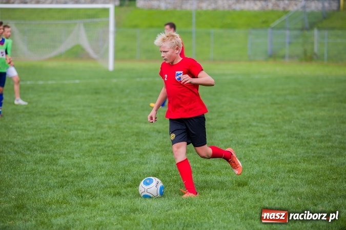 Zdjęcie w galerii na portalu naszraciborz.pl: Piłkarski turniej dzikich drużyn przy Zamkowej wiadomości z regionu