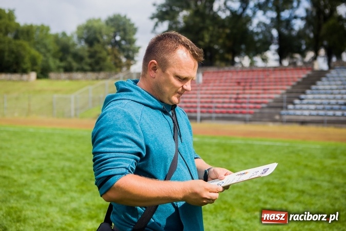 Zdjęcie w galerii na portalu naszraciborz.pl: Piłkarski turniej dzikich drużyn przy Zamkowej wiadomości z regionu