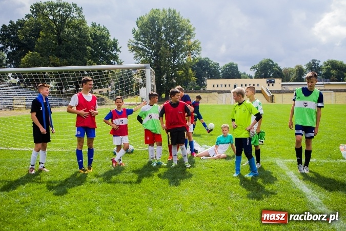 Zdjęcie w galerii na portalu naszraciborz.pl: Piłkarski turniej dzikich drużyn przy Zamkowej wiadomości z regionu