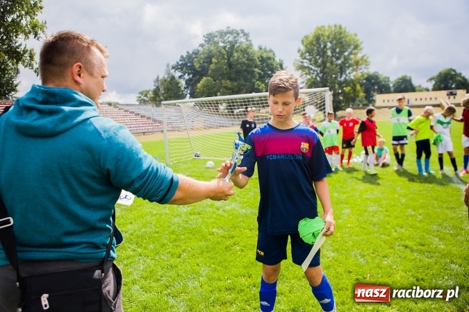 Zdjęcie w galerii na portalu naszraciborz.pl: Piłkarski turniej dzikich drużyn przy Zamkowej wiadomości z regionu