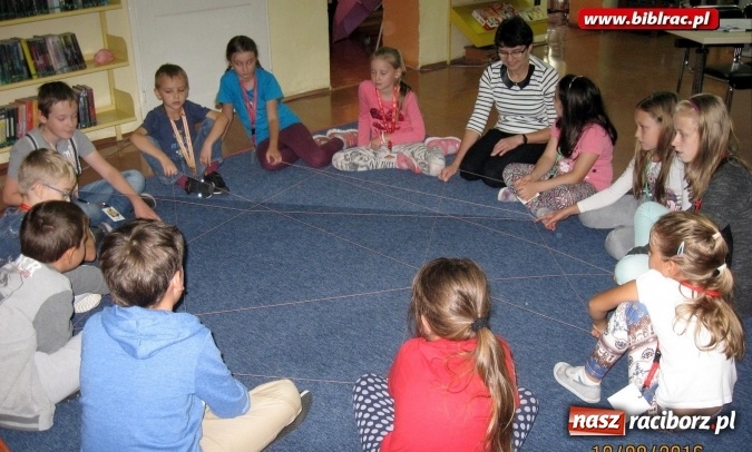 Zdjęcie w galerii na portalu naszraciborz.pl: Plik i Folder w bibliotece - kolejny piknik edukacyjny dla dzieci  wiadomości z regionu