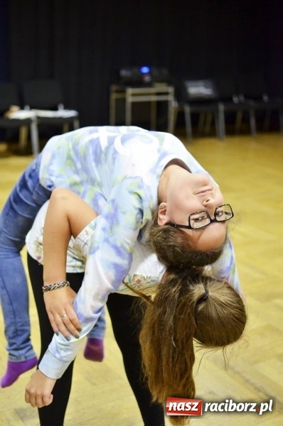 Zdjęcie w galerii na portalu naszraciborz.pl: Raciborskie Centrum Kultury zorganizowało dla młodzieży warsztaty teatralne wiadomości z regionu