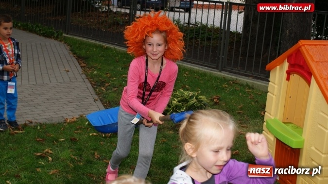 Zdjęcie w galerii na portalu naszraciborz.pl: Jaś, Małgosia i groźna czarownica w raciborskiej bibliotece! wiadomości z regionu