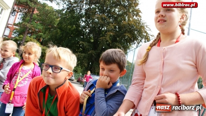 Zdjęcie w galerii na portalu naszraciborz.pl: Jaś, Małgosia i groźna czarownica w raciborskiej bibliotece! wiadomości z regionu