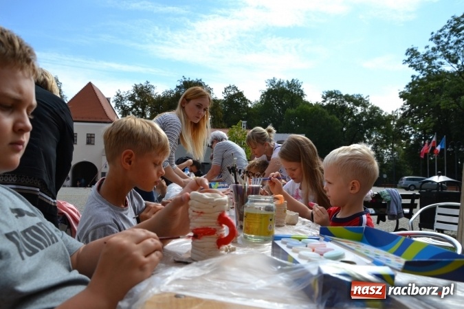 Zdjęcie w galerii na portalu naszraciborz.pl: Warsztatów historyczno-rekonstrukcyjnych ciąg dalszy, czyli Letnia Akcja Zamkowe Zuchy 2016  wiadomości z regionu