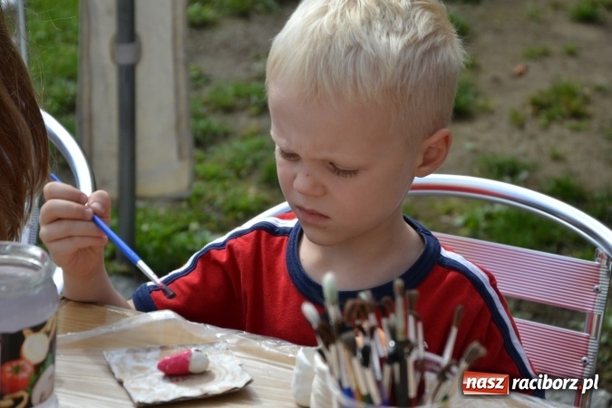 Zdjęcie w galerii na portalu naszraciborz.pl: Warsztatów historyczno-rekonstrukcyjnych ciąg dalszy, czyli Letnia Akcja Zamkowe Zuchy 2016  wiadomości z regionu