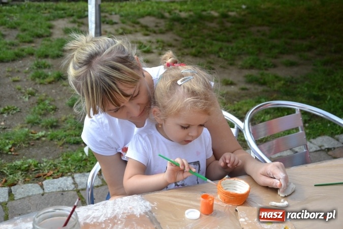 Zdjęcie w galerii na portalu naszraciborz.pl: Warsztatów historyczno-rekonstrukcyjnych ciąg dalszy, czyli Letnia Akcja Zamkowe Zuchy 2016  wiadomości z regionu