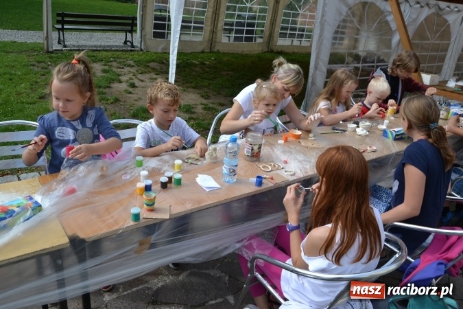 Zdjęcie w galerii na portalu naszraciborz.pl: Warsztatów historyczno-rekonstrukcyjnych ciąg dalszy, czyli Letnia Akcja Zamkowe Zuchy 2016  wiadomości z regionu