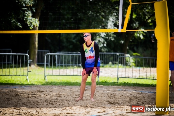 Zdjęcie w galerii na portalu naszraciborz.pl:  Mistrzostwa Raciborza w Siatkówce Plażowej Mężczyzn do 18 lat wiadomości z regionu