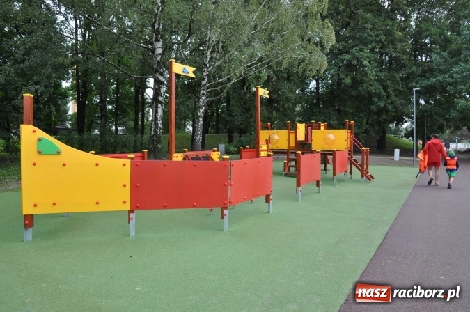 Zdjęcie w galerii na portalu naszraciborz.pl: Miejska plaża czeka już na pierwszych gości FOTO wiadomości z regionu