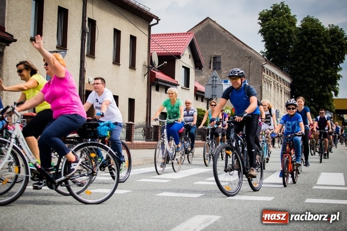 Zdjęcie w galerii na portalu naszraciborz.pl: VI Rajd Rowerowy Gminy Krzyżanowice i firmy Alas Utex za nami wiadomości z regionu