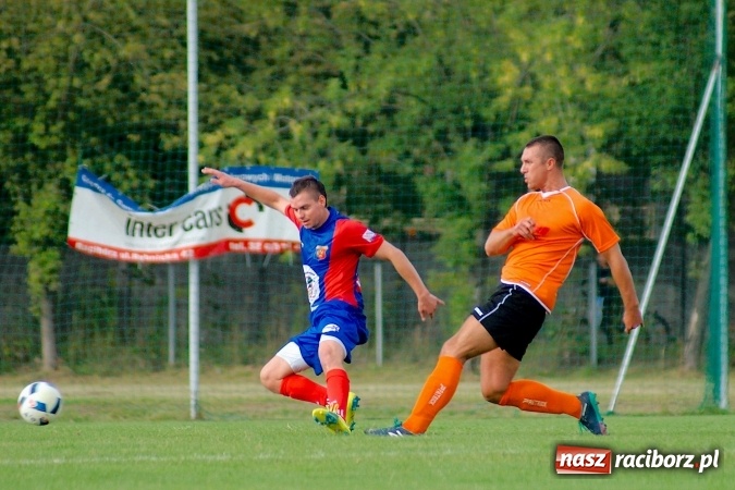 Zdjęcie w galerii na portalu naszraciborz.pl: Nie taka Odra straszna, jak ją malują. Rafako bezbramkowo zremisowało w pierwszym meczu sezonu 2016/2017 wiadomości z regionu