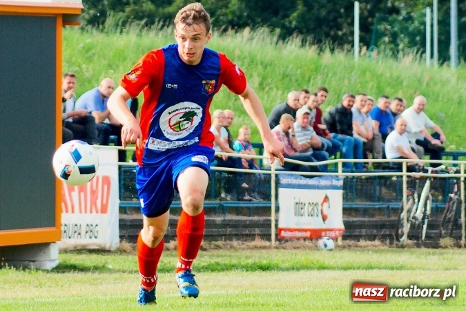 Zdjęcie w galerii na portalu naszraciborz.pl: Nie taka Odra straszna, jak ją malują. Rafako bezbramkowo zremisowało w pierwszym meczu sezonu 2016/2017 wiadomości z regionu