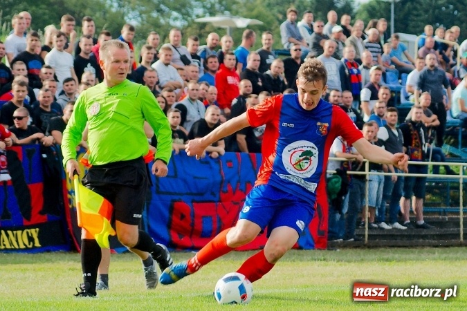 Zdjęcie w galerii na portalu naszraciborz.pl: Nie taka Odra straszna, jak ją malują. Rafako bezbramkowo zremisowało w pierwszym meczu sezonu 2016/2017 wiadomości z regionu