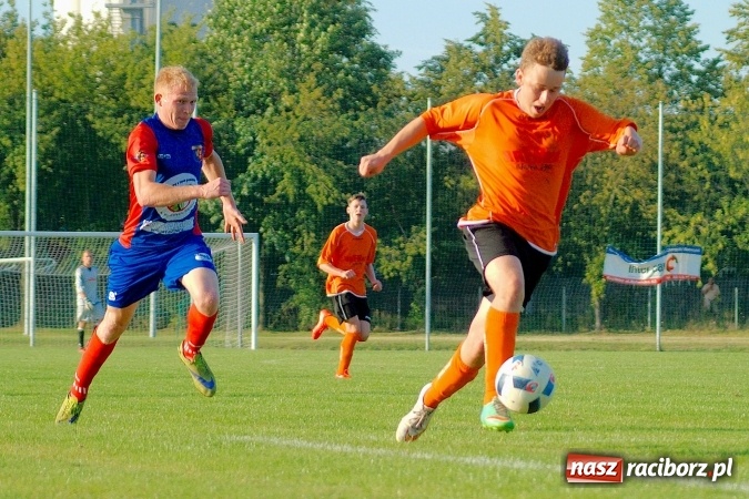 Zdjęcie w galerii na portalu naszraciborz.pl: Nie taka Odra straszna, jak ją malują. Rafako bezbramkowo zremisowało w pierwszym meczu sezonu 2016/2017 wiadomości z regionu