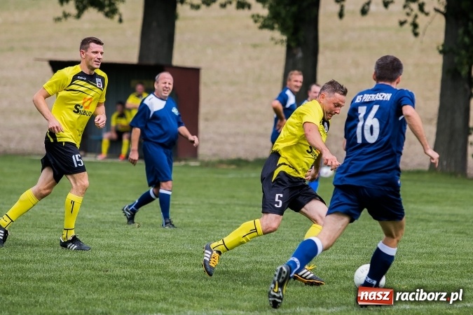 Zdjęcie w galerii na portalu naszraciborz.pl: Turniej piłkarski oldbojów w ramach obchodów 90-lecia KS Pietraszyn wiadomości z regionu