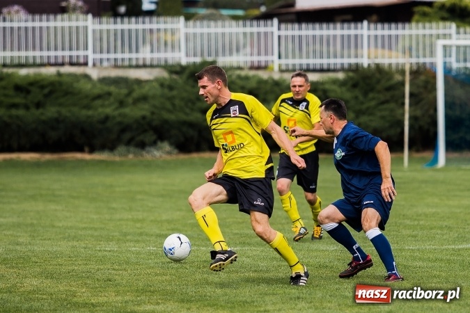 Zdjęcie w galerii na portalu naszraciborz.pl: Turniej piłkarski oldbojów w ramach obchodów 90-lecia KS Pietraszyn wiadomości z regionu