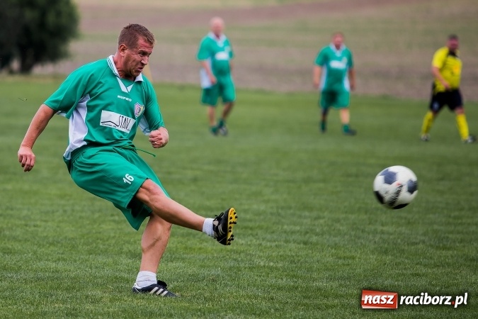 Zdjęcie w galerii na portalu naszraciborz.pl: Turniej piłkarski oldbojów w ramach obchodów 90-lecia KS Pietraszyn wiadomości z regionu