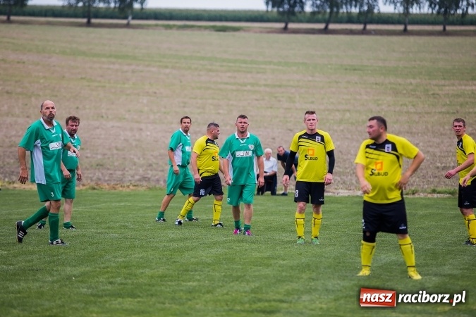 Zdjęcie w galerii na portalu naszraciborz.pl: Turniej piłkarski oldbojów w ramach obchodów 90-lecia KS Pietraszyn wiadomości z regionu