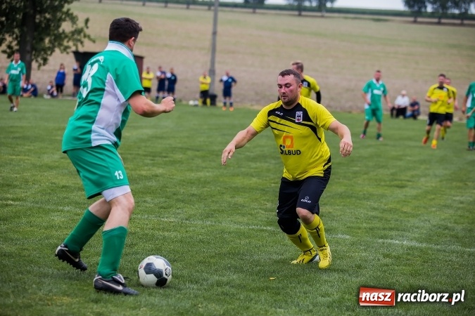 Zdjęcie w galerii na portalu naszraciborz.pl: Turniej piłkarski oldbojów w ramach obchodów 90-lecia KS Pietraszyn wiadomości z regionu