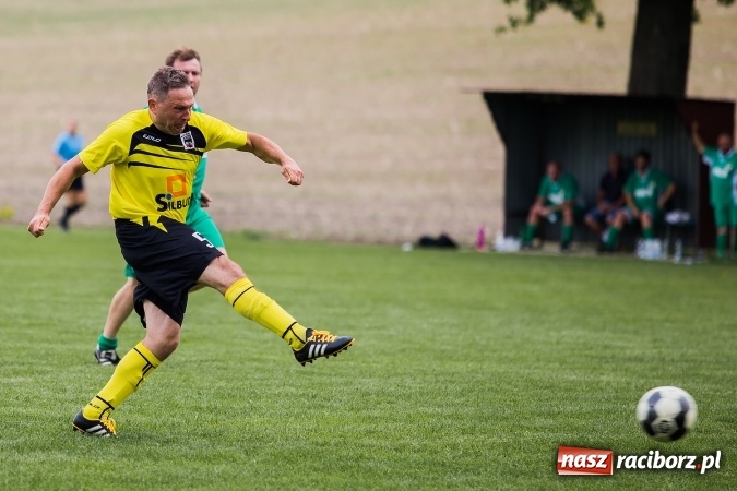 Zdjęcie w galerii na portalu naszraciborz.pl: Turniej piłkarski oldbojów w ramach obchodów 90-lecia KS Pietraszyn wiadomości z regionu