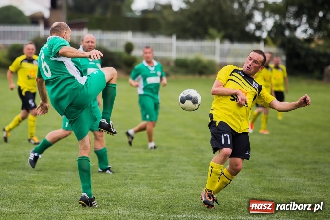 Zdjęcie w galerii na portalu naszraciborz.pl: Turniej piłkarski oldbojów w ramach obchodów 90-lecia KS Pietraszyn wiadomości z regionu