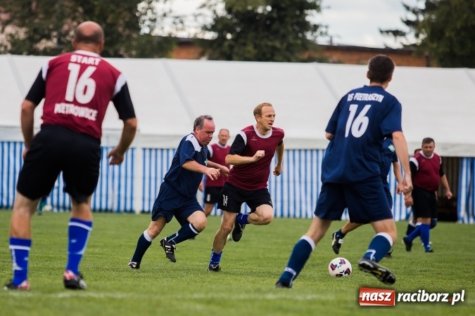Zdjęcie w galerii na portalu naszraciborz.pl: Turniej piłkarski oldbojów w ramach obchodów 90-lecia KS Pietraszyn wiadomości z regionu