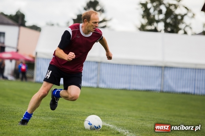Zdjęcie w galerii na portalu naszraciborz.pl: Turniej piłkarski oldbojów w ramach obchodów 90-lecia KS Pietraszyn wiadomości z regionu