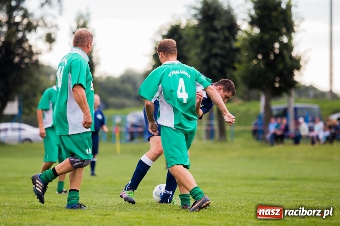 Zdjęcie w galerii na portalu naszraciborz.pl: Turniej piłkarski oldbojów w ramach obchodów 90-lecia KS Pietraszyn wiadomości z regionu